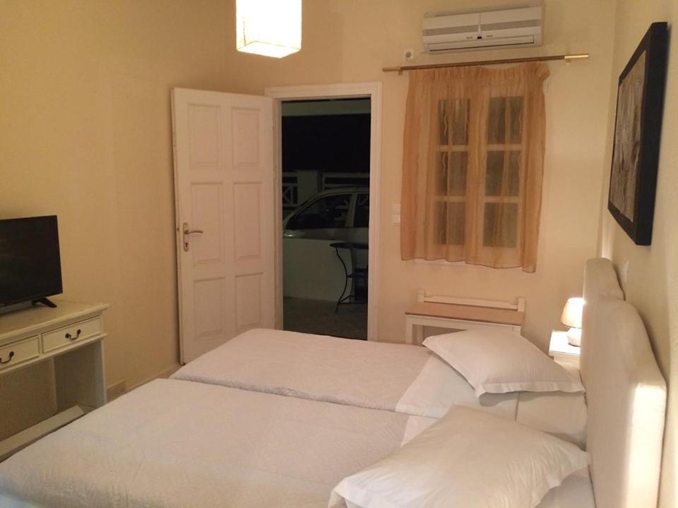 Peaceful House Villa Naxos City ภายนอก รูปภาพ