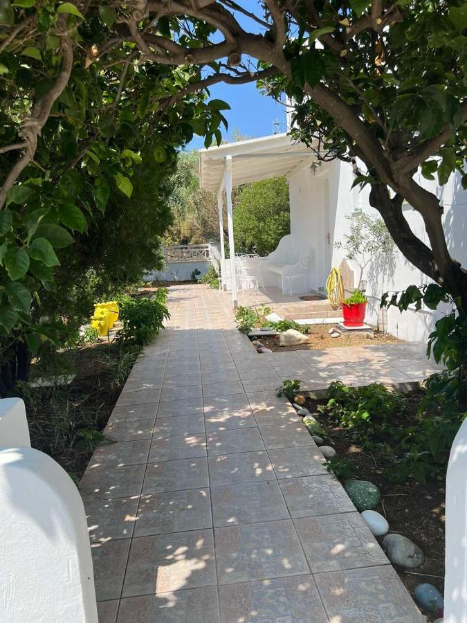 Peaceful House Villa Naxos City ภายนอก รูปภาพ