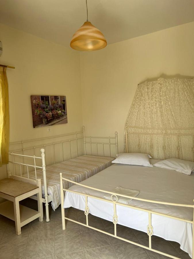Peaceful House Villa Naxos City ภายนอก รูปภาพ